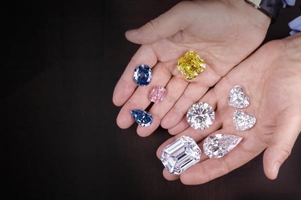 Выбираем бриллианты для ювелирных украшений