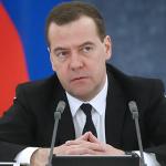 Медведев начал легализацию «параллельного импорта» ради снижения цен