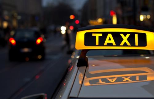 Причины инвестировать в такси назвали специалисты