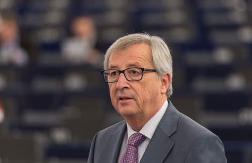 Глава Еврокомиссии: санкции против России продлят еще на полгода